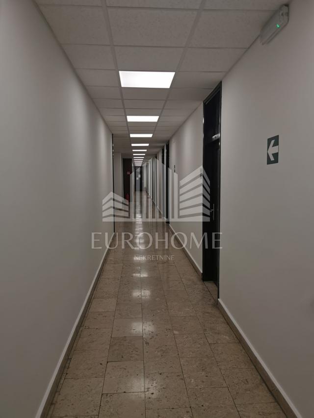 POSLOVNI PROSTOR 1270m2, AVENIJA DUBROVNIK, NOVI ZAGREB