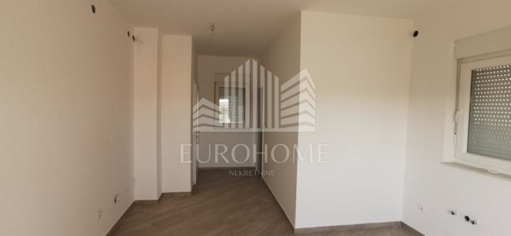 Apartment Turanj, Sveti Filip I Jakov, 64m2