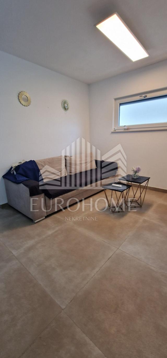 Apartment Nin, 63m2