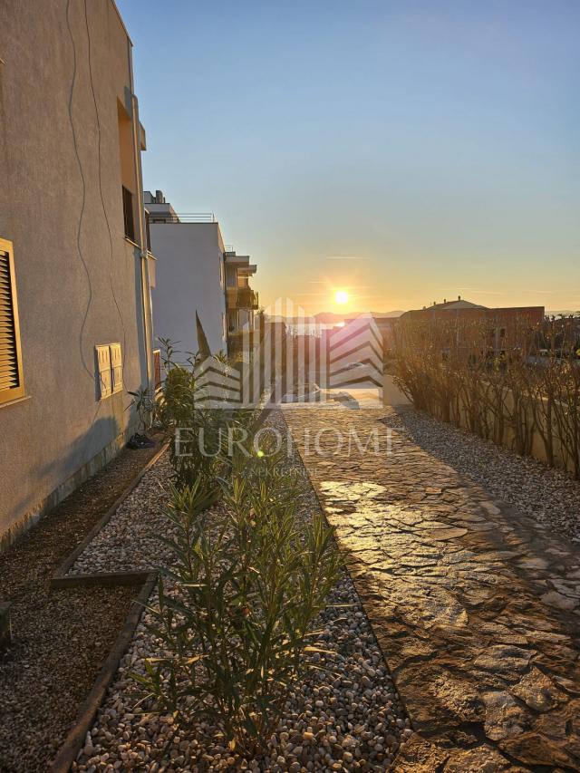 Wohnung Diklo, Zadar, 225m2