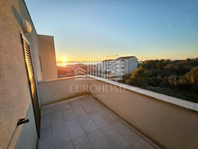 Flat Diklo, Zadar, 225m2