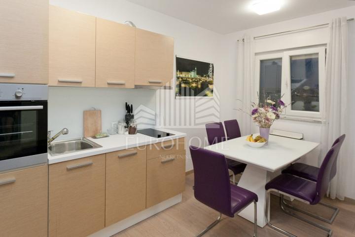 Dva stana u cjelini+krovne terase 82, 5m2 Arbanasi, Zadar