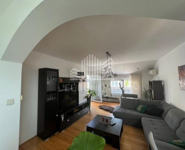 Wohnung Voltino, Trešnjevka - Sjever, 114m2