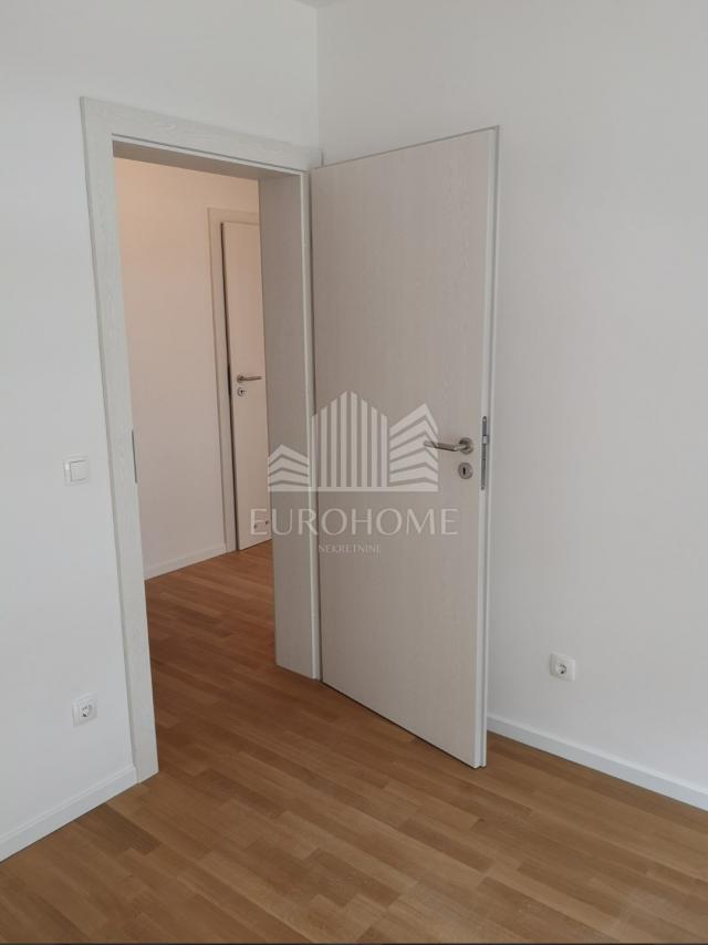 Wohnung Sesvetski Kraljevec, Sesvete, 82,13m2