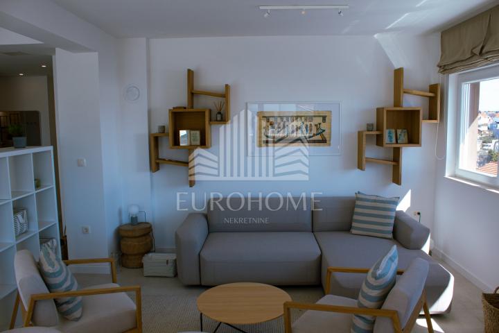 ŠIBENIK-VODICE Luksuzni Dvoetažni Penthouse 229. 24m2