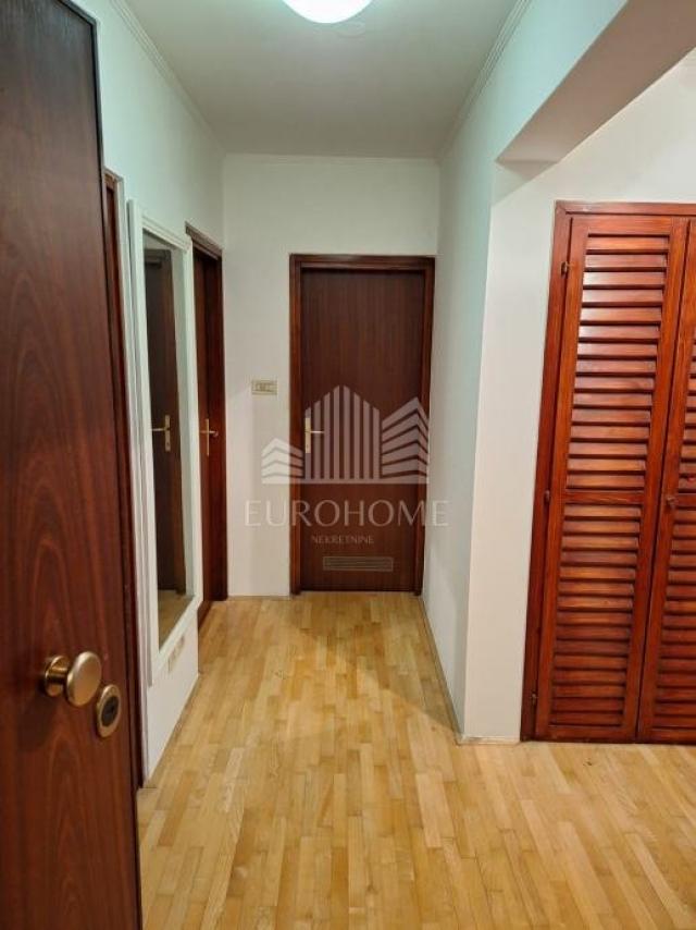 Flat Gajnice, Podsused - Vrapče, 85m2