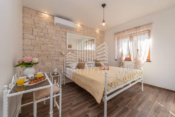 Kamena villa s bazenom, Bibinje, Zadar