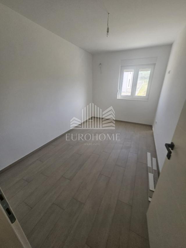 Plovanija, novogradnja, odmah useljivo, 91m2+garaža+PM, 2700€/m2