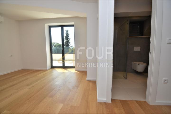 Flat Opatija - Centar, Opatija, 130,25m2