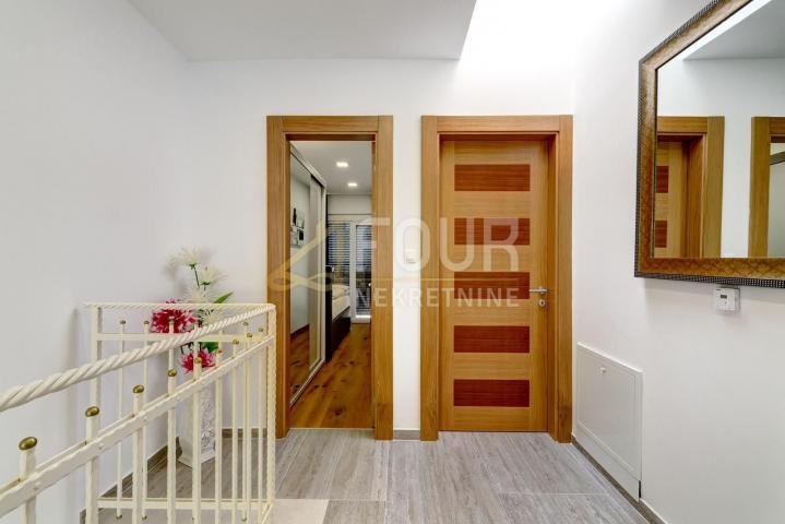 Wohnung Dramalj, Crikvenica, 202,41m2