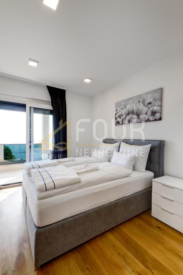 Wohnung Dramalj, Crikvenica, 202,41m2