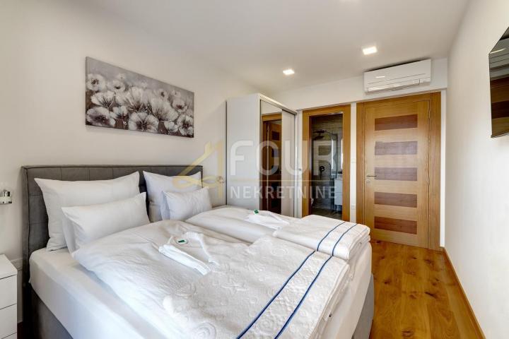 Wohnung Dramalj, Crikvenica, 202,41m2