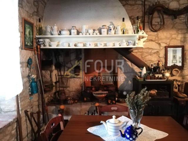 House Mali Lošinj, 402m2