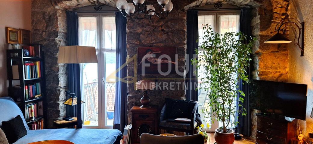 Opatija, Volosko, 53. 18m2, 2s+db, pogled na more, balkon