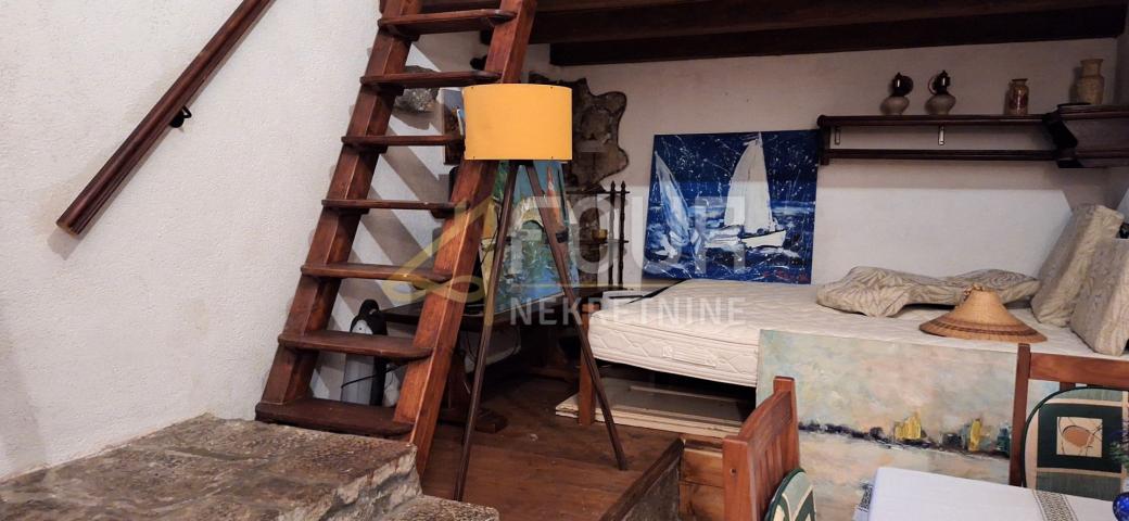 Opatija, Volosko, 53. 18m2, 2s+db, pogled na more, balkon