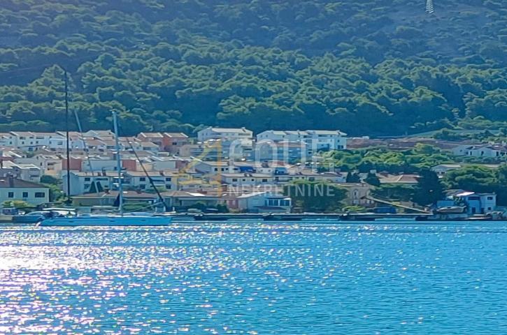 Otok Cres, Cres, novogradnja, 93m2, 2s+db, terasa