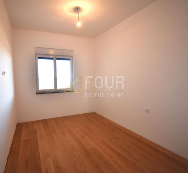 Istra, Banjole, novogradnja, 115m2, 3s+db, penthouse, lođa