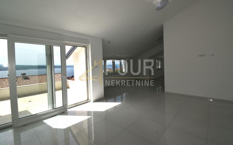 Flat Crikvenica, 109,97m2