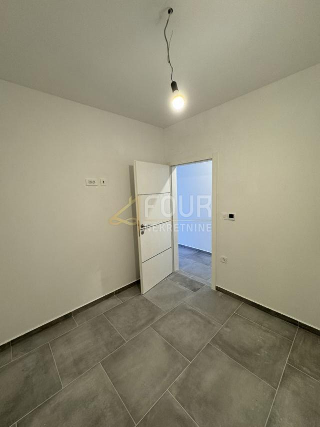 Flat Crikvenica, 63,88m2