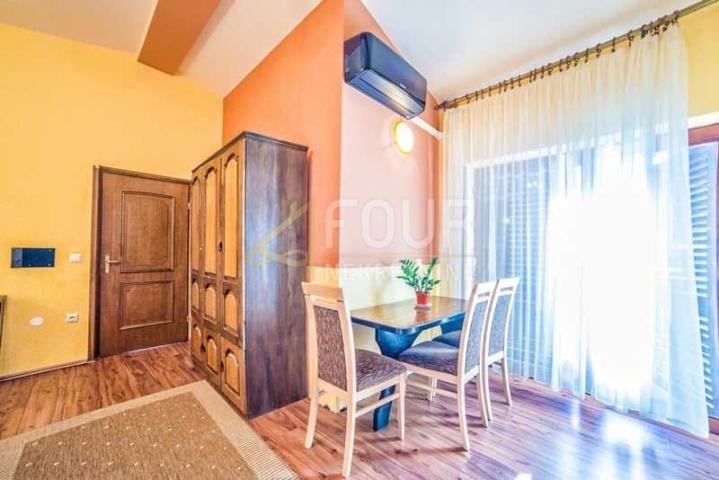 House Opatija - Centar, Opatija, 586m2