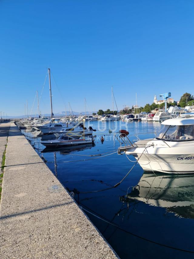 Crikvenica, restoran 200m od mora!