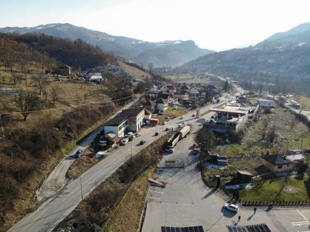 Izdaje se poslovni prostor 220 m2, Novovaroška, Prijepolje