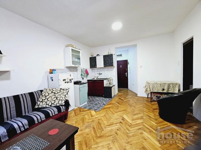 Stan NOVI SAD, BULEVAR, kv: 34, € 82400, ID: 1056472