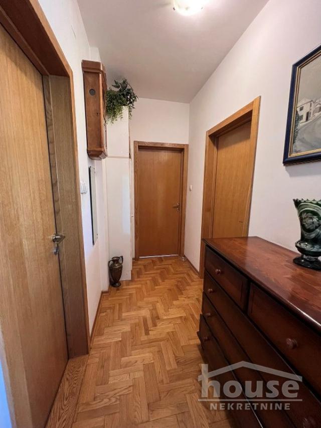 Stan NOVI SAD, SOCIJALNO, kv: 57, € 139000, ID: 1056891