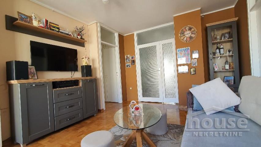 Stan NOVI SAD, BULEVAR, kv: 75, € 154500, ID: 1058721