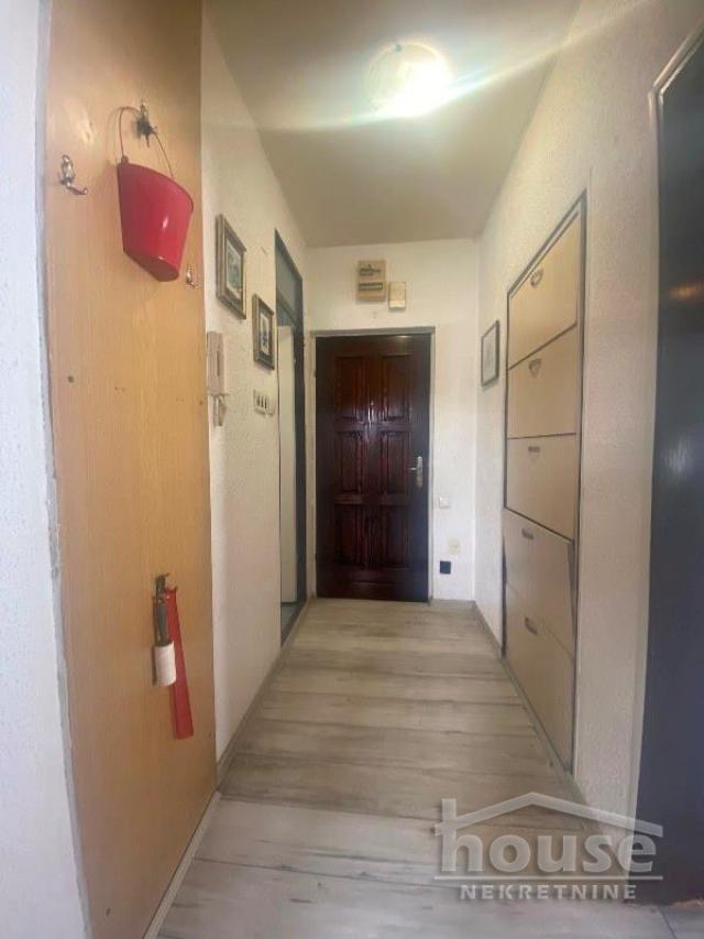 Stan NOVI SAD, NOVA DETELINARA, kv: 74, € 133900, ID: 1059175