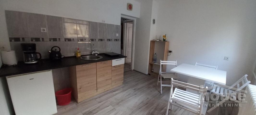 Stan NOVI SAD, DETELINARA, kv: 43, € 113300, ID: 1059379