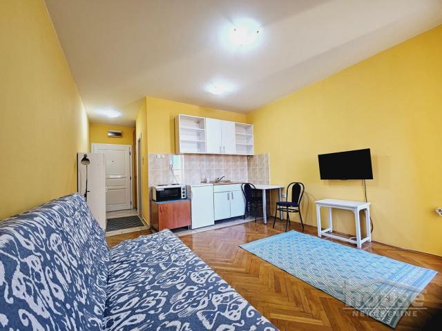 Stan NOVI SAD, CENTAR, kv: 25, € 76220, ID: 1060713