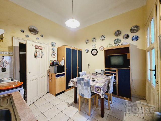 Stan NOVI SAD, SOCIJALNO, kv: 85, € 166340, ID: 1060891