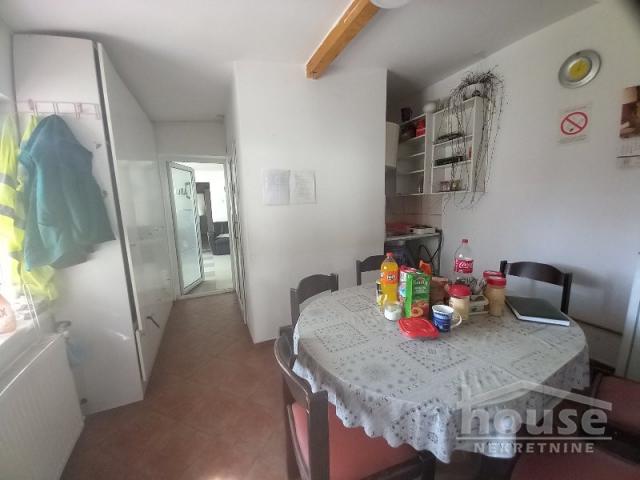 Kuća VETERNIK, VETERNIK, kv: 252, € 360500, ID: 3044080