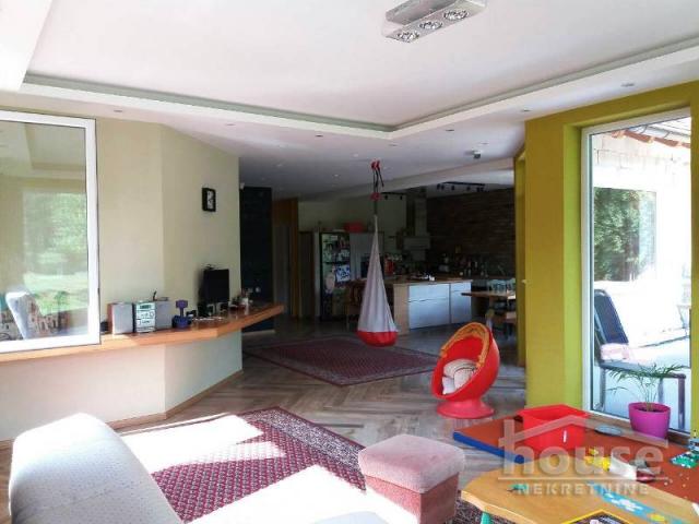 Kuća SREMSKA KAMENICA, CENTAR, kv: 272, € 1133000, ID: 3044939