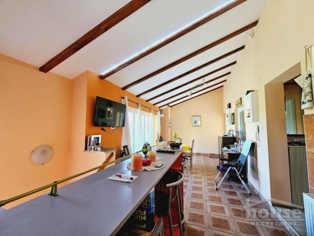 Kuća SREMSKA KAMENICA, SREMSKA KAMENICA, kv: 192, € 226600, ID: 3045067