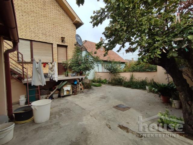 Kuća SREMSKI KARLOVCI, SREMSKI KARLOVCI, kv: 300, € 159650, ID: 3045316