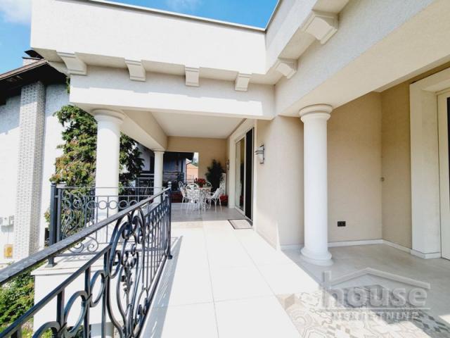 Kuća PETROVARADIN, CENTAR, kv: 315, € 720000, ID: 3045488