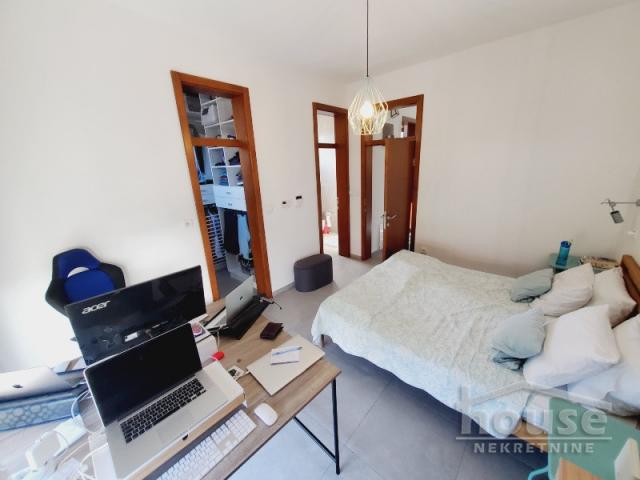 Kuća NOVI SAD, SALAJKA, kv: 123, € 721000, ID: 3045525