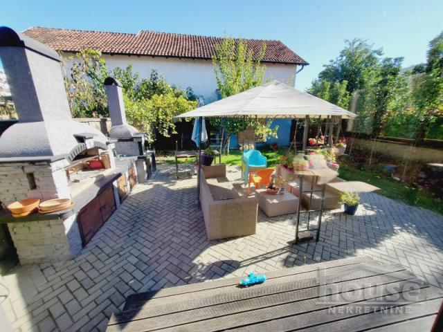 Kuća NOVI SAD, SALAJKA, kv: 123, € 721000, ID: 3045525