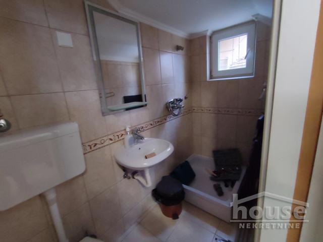 Kuća NOVI SAD, VETERNIK, kv: 300, € 226600, ID: 3045567