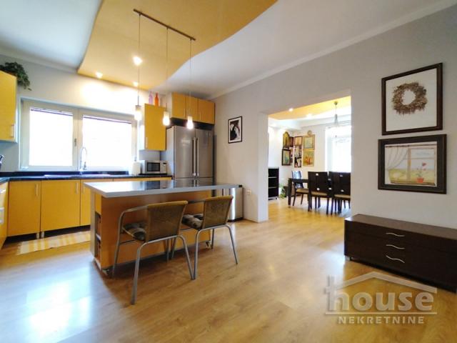 Kuća NOVI SAD, SALAJKA, kv: 290, € 480000, ID: 3045780