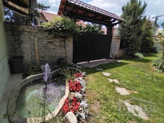 Kuća NOVI SAD, SALAJKA, kv: 290, € 480000, ID: 3045780