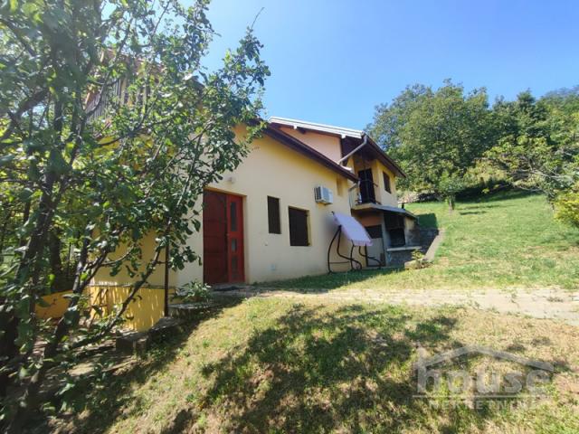 Kuća RAKOVAC, SALAKSIJE, kv: 200, € 135000, ID: 3045803