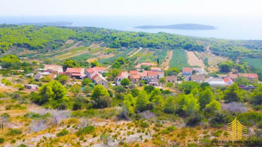 Mediteranska kuća, otok Vis, Podstražje