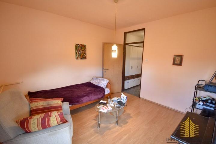 Stan: Zagreb (Špansko), 75 m2, trosoban, balkon