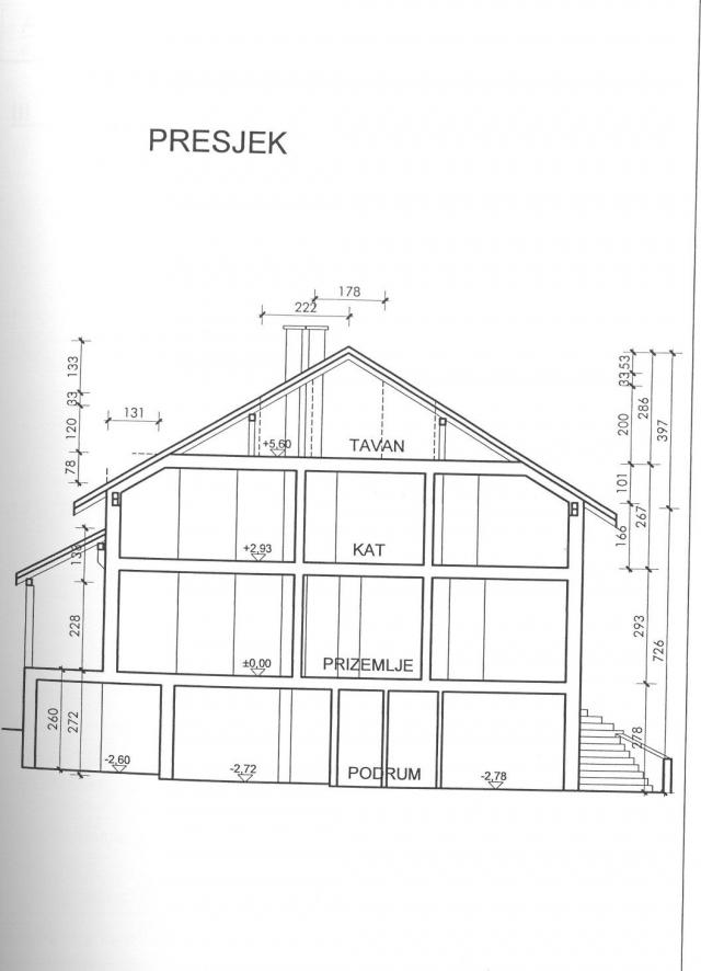 Kuća: Zagreb (Podsljeme - Markuševec), 320 m2 + 200 m2 okućnice