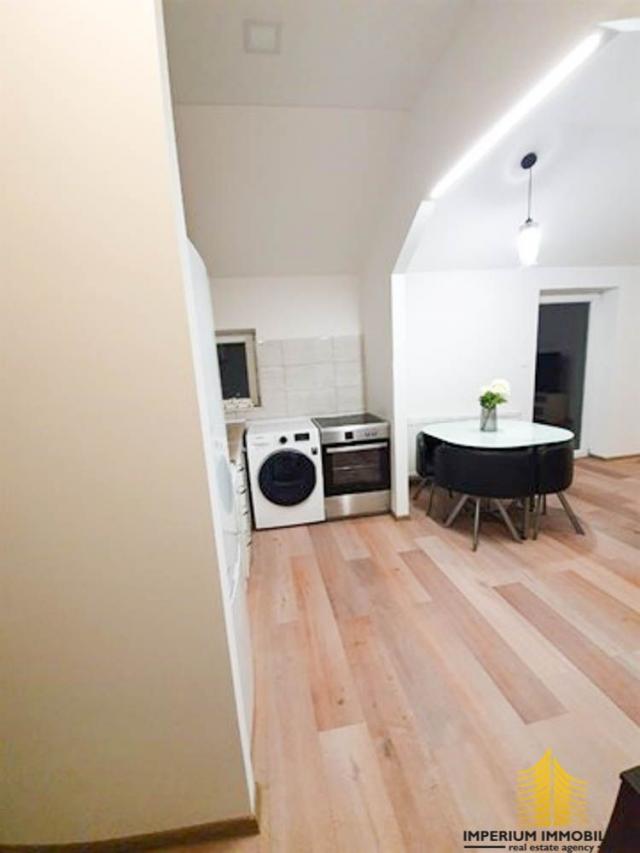 Kuća: Zagreb (Črnomerec), 240 m2 - 4 stana - PRILIKA