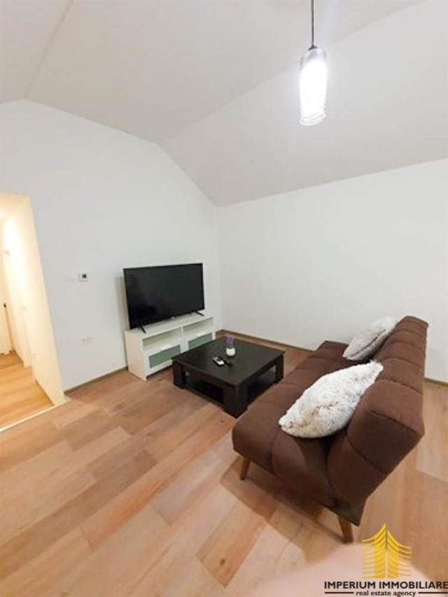 Kuća: Zagreb (Črnomerec), 240 m2 - 4 stana - PRILIKA