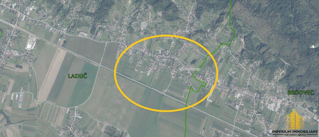 Laduč: Građevinsko zemljište 398m2